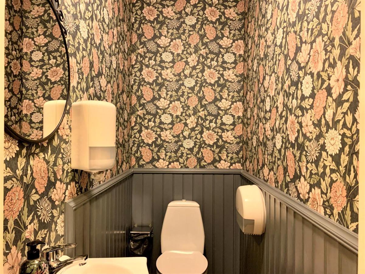 Jaernvaegshotellet イェブレ エクステリア 写真
