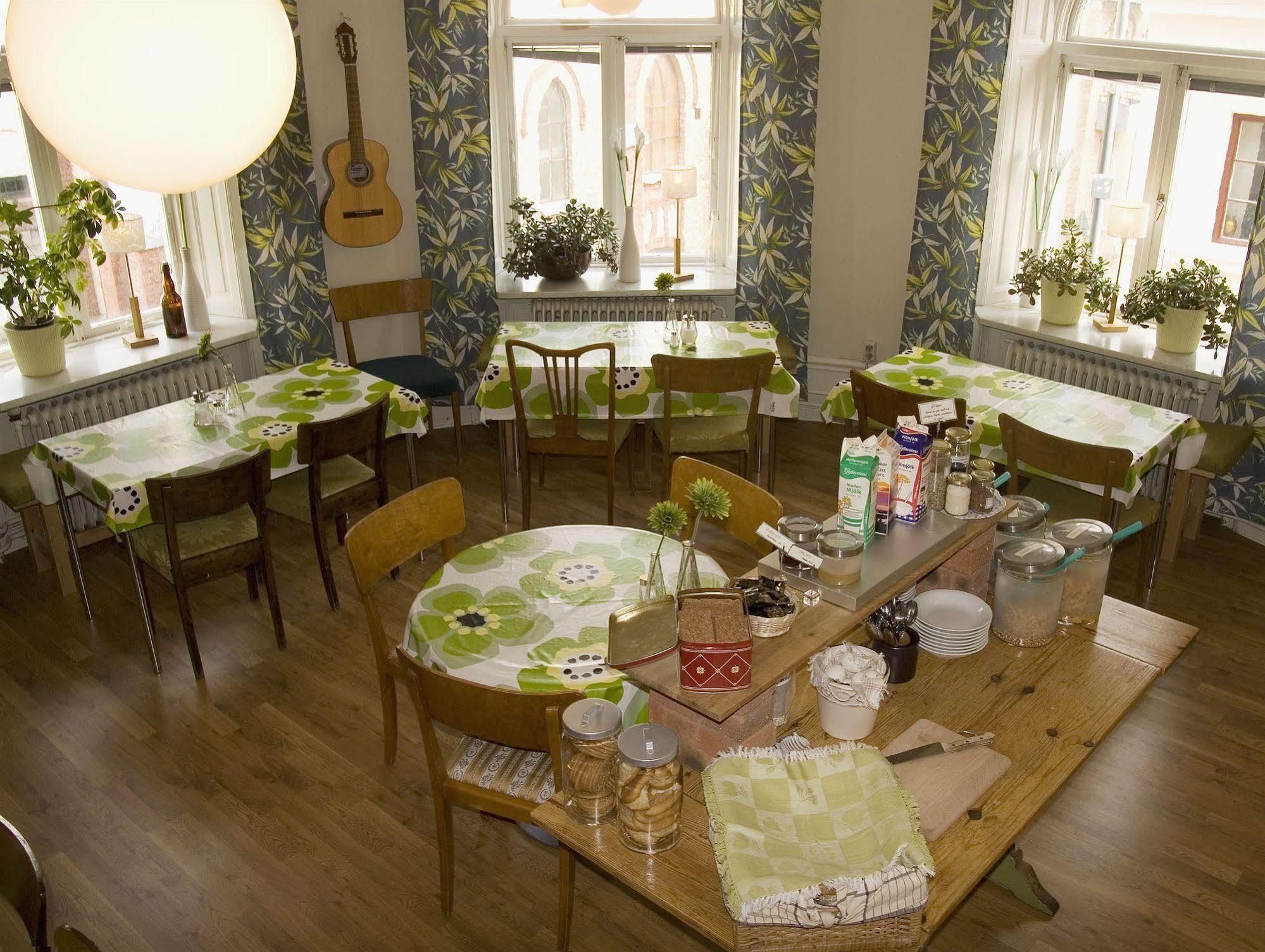 Jaernvaegshotellet イェブレ エクステリア 写真