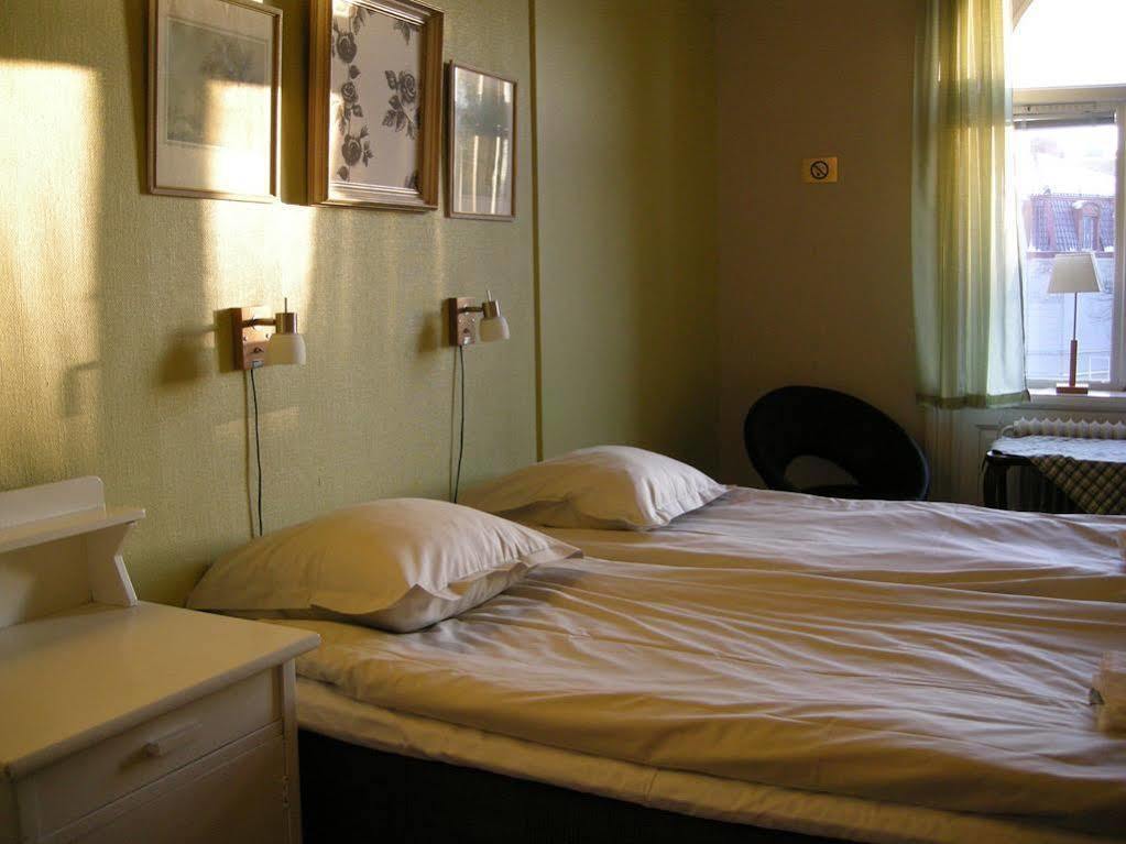 Jaernvaegshotellet イェブレ エクステリア 写真